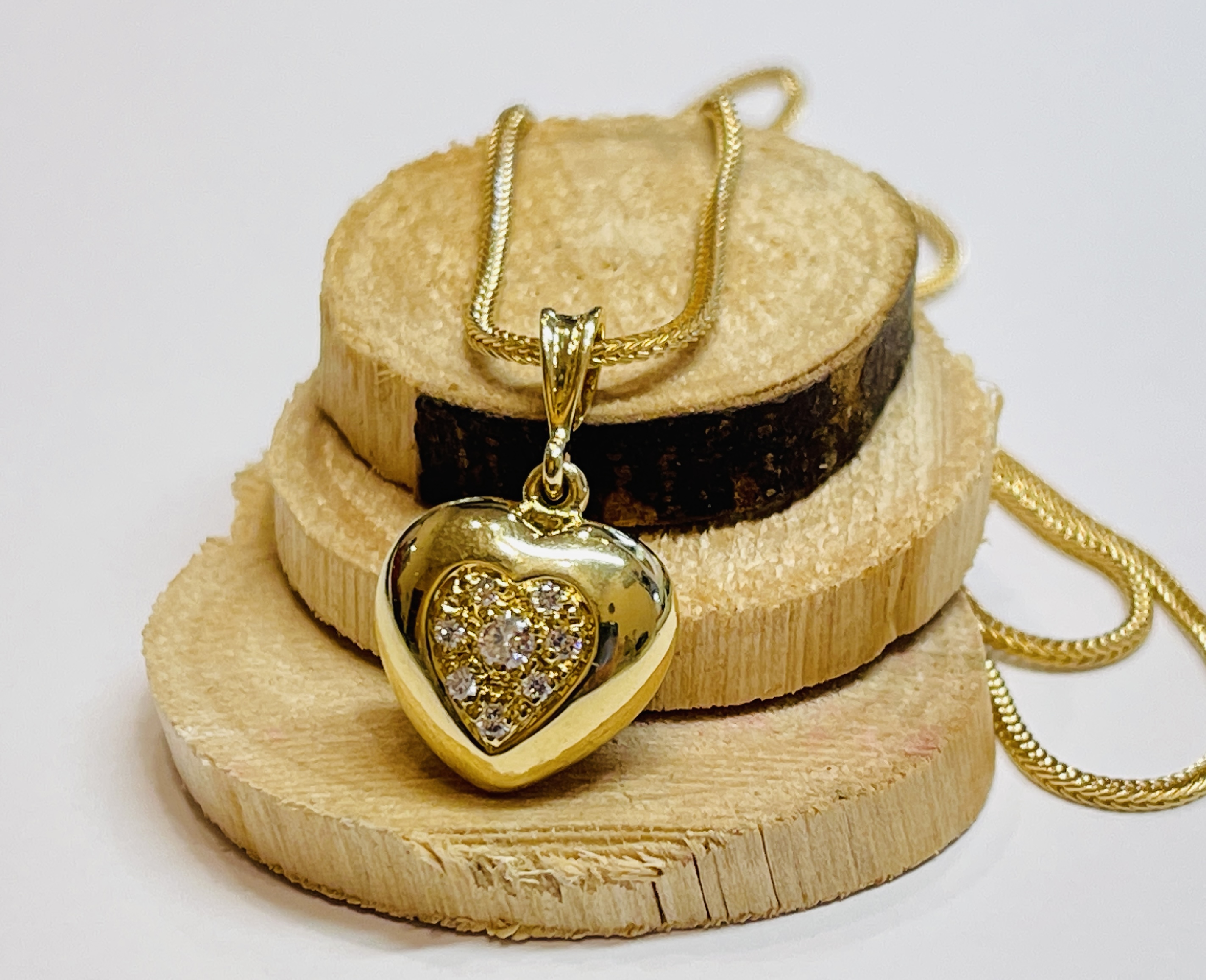 COLLANA 