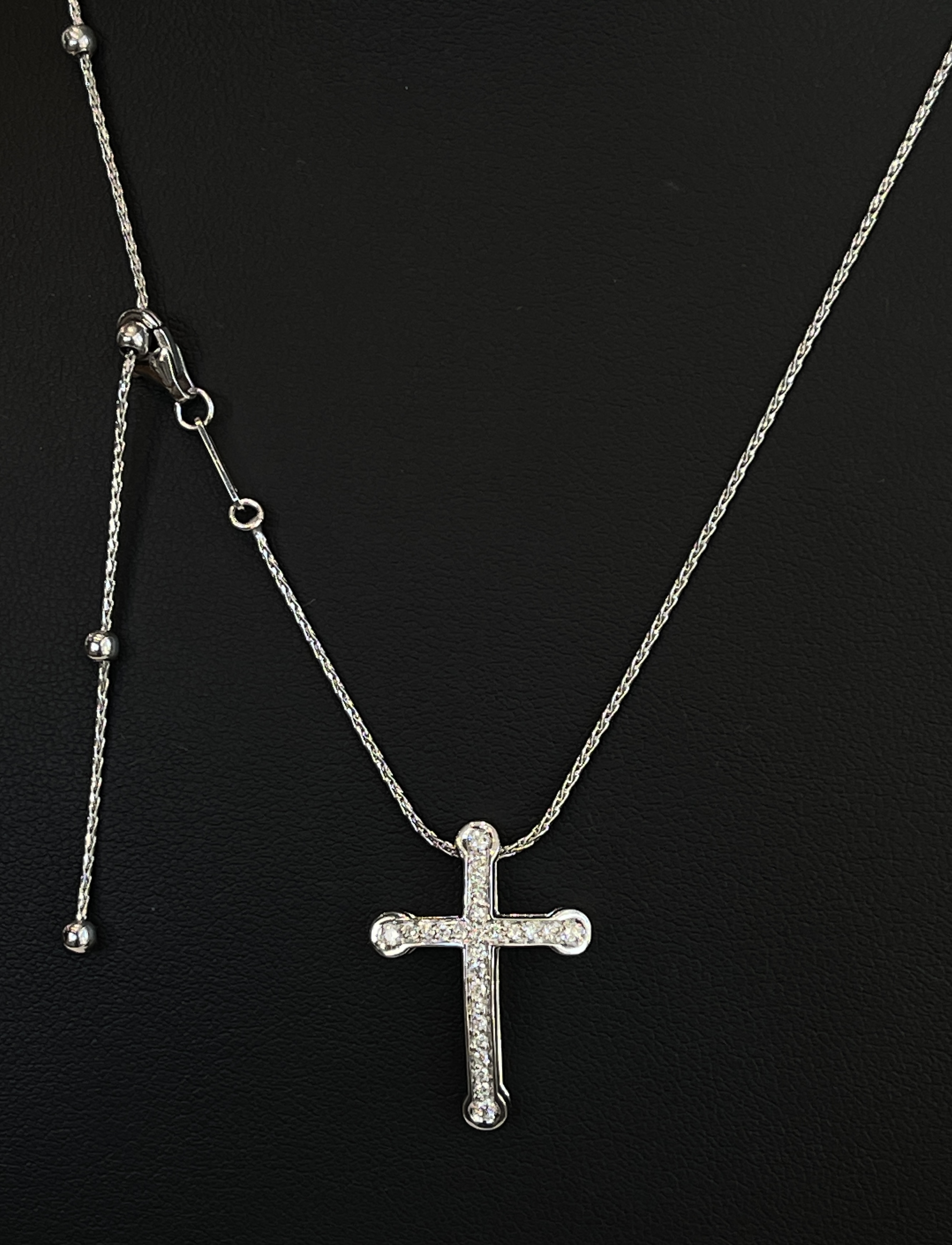 COLLANA 