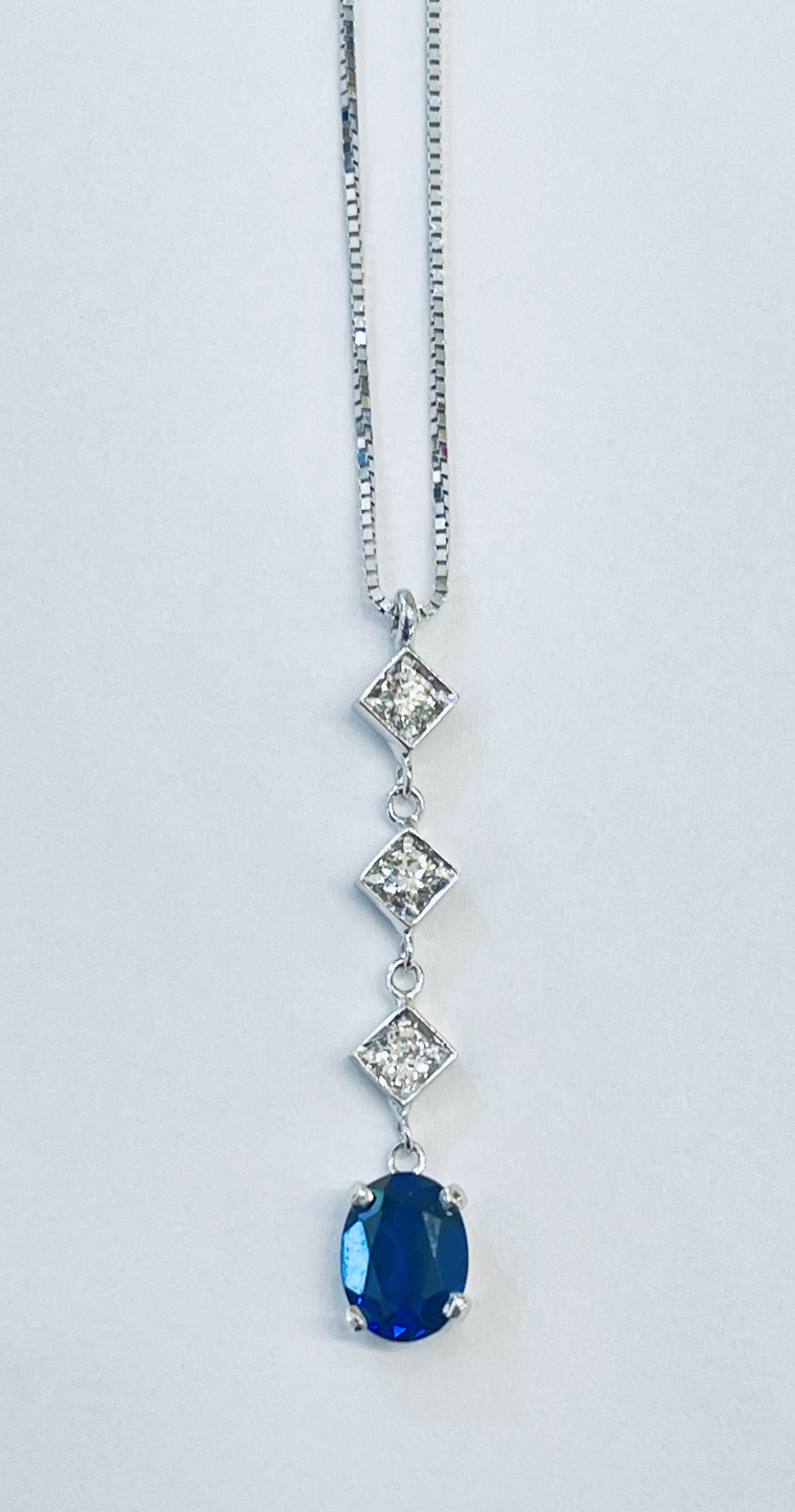 COLLANA 