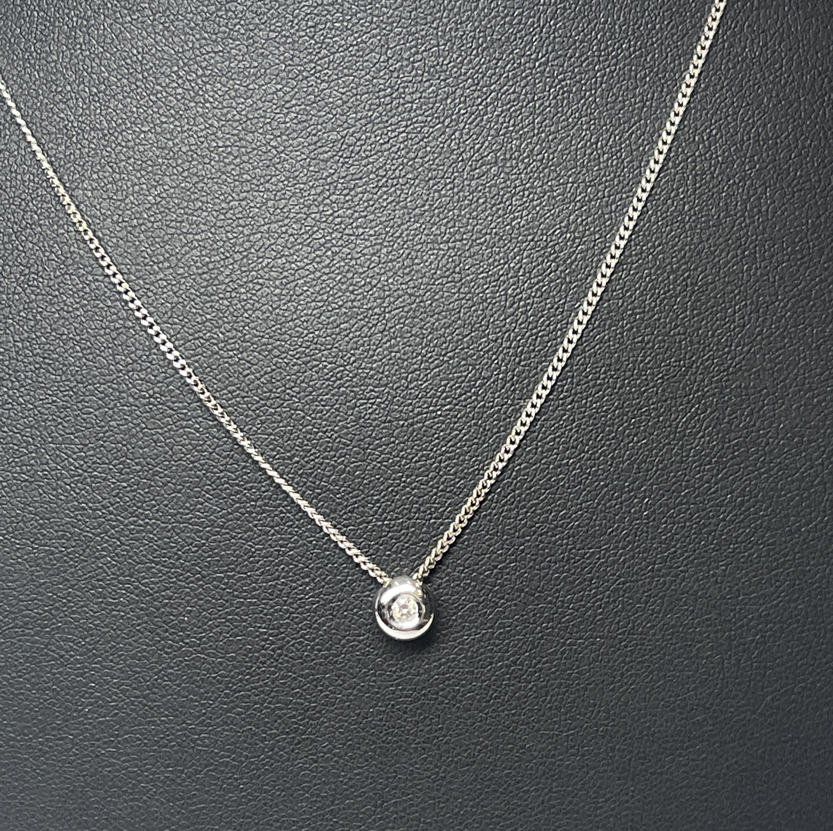 COLLANA 